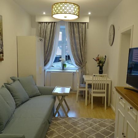 City Eyes Targul Vinului Apartment Sibiu Luaran gambar