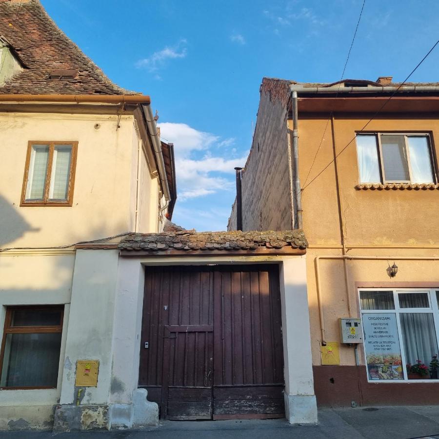 City Eyes Targul Vinului Apartment Sibiu Luaran gambar